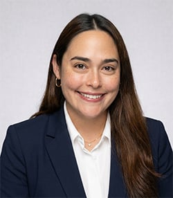 Headshot of Sarah Farris